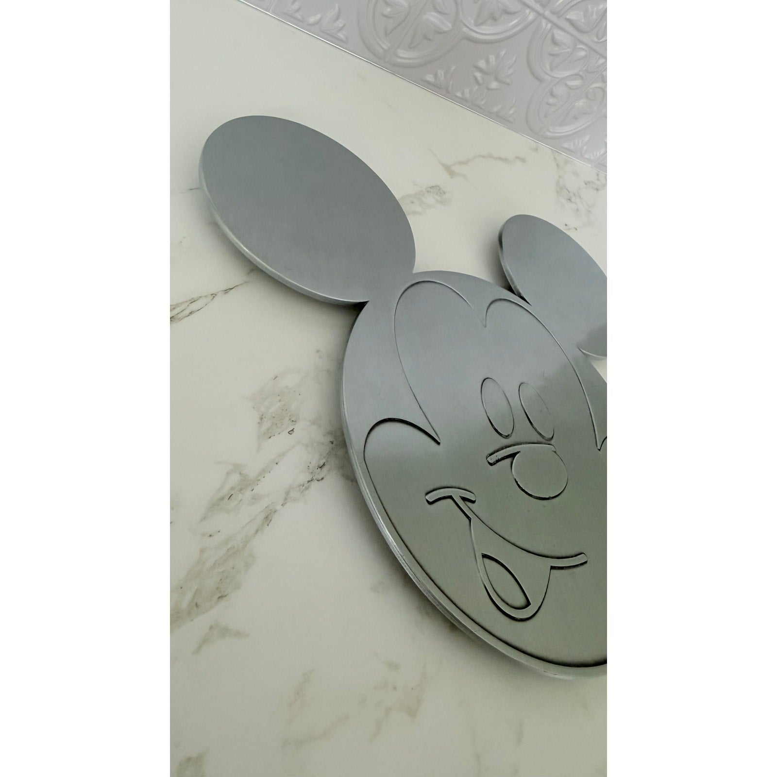 Disney Parks Mousewares Mickey Mouse Metal Trivet Hot Pad