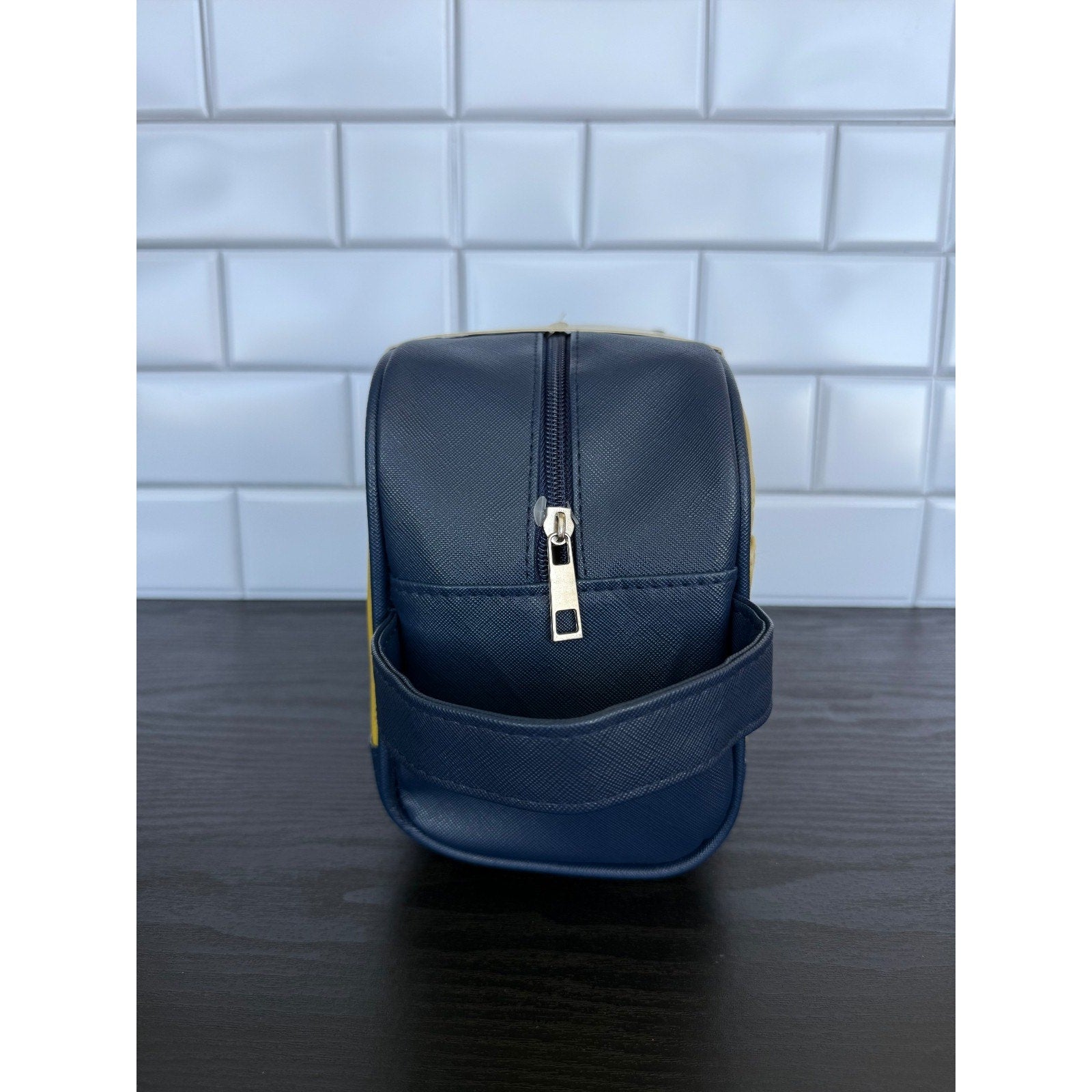 Mossimo 7-Piece Fresh On-The-Go Personal Care Bag – NWT