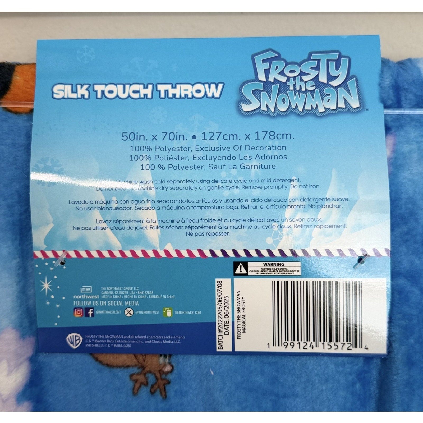 NEW Frosty the Snowman 50x70 XL Silk Touch Throw Blanket Christmas Cozy