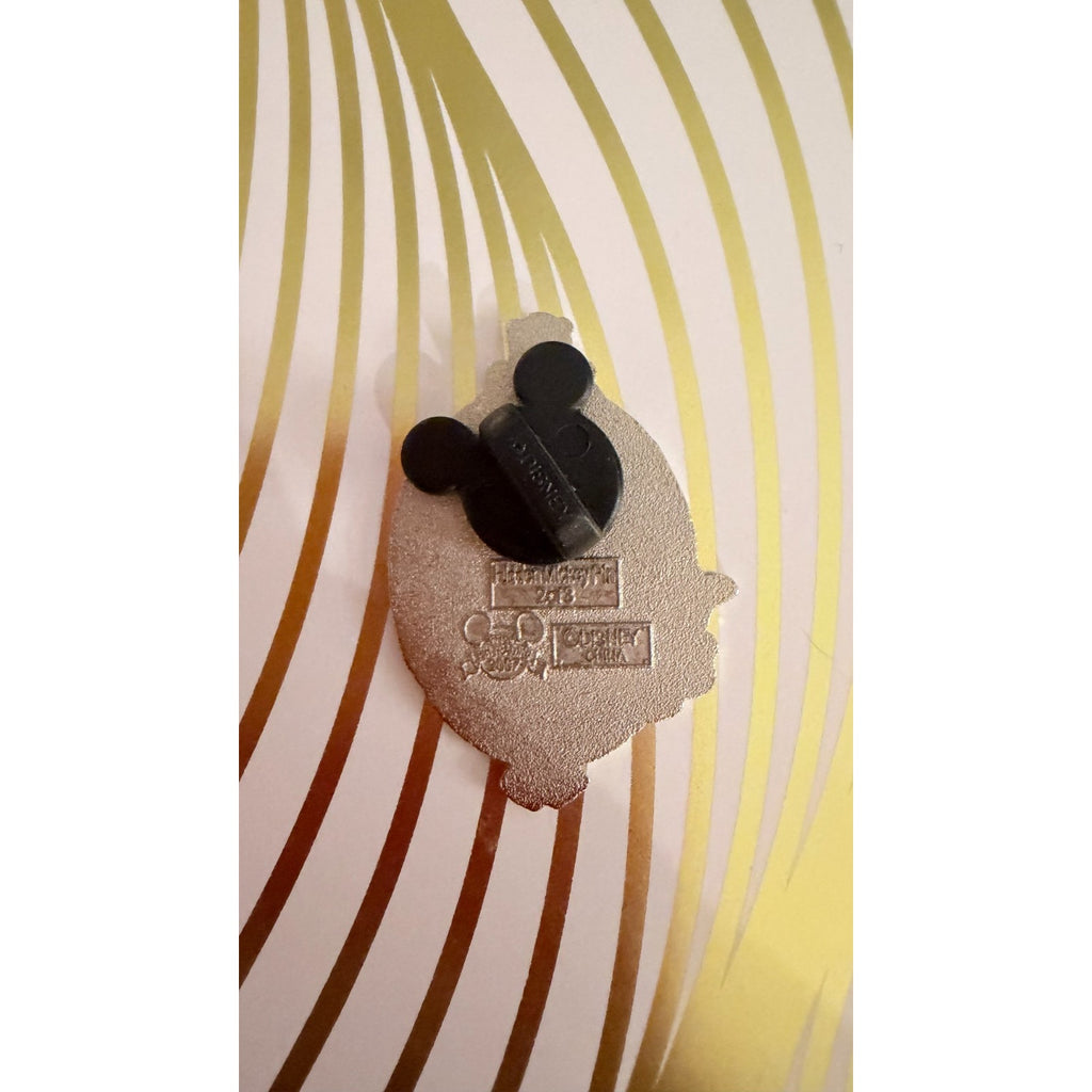 Disney Parks 2007 Hidden Mickey 2/5 Haunted Mansion Hitchhiking Ezra