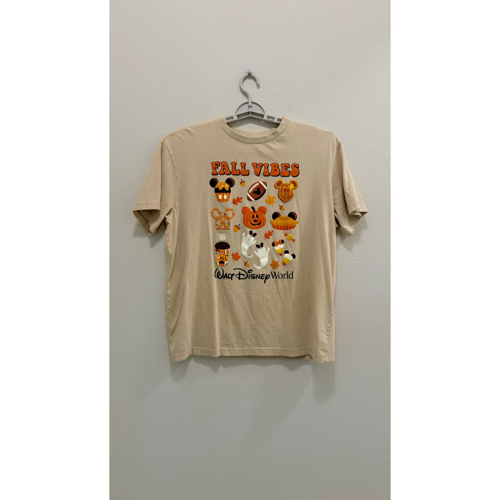 Walt Disney World "Fall Vibes" Halloween Snacks Graphic T-Shirt Adult Large NWT