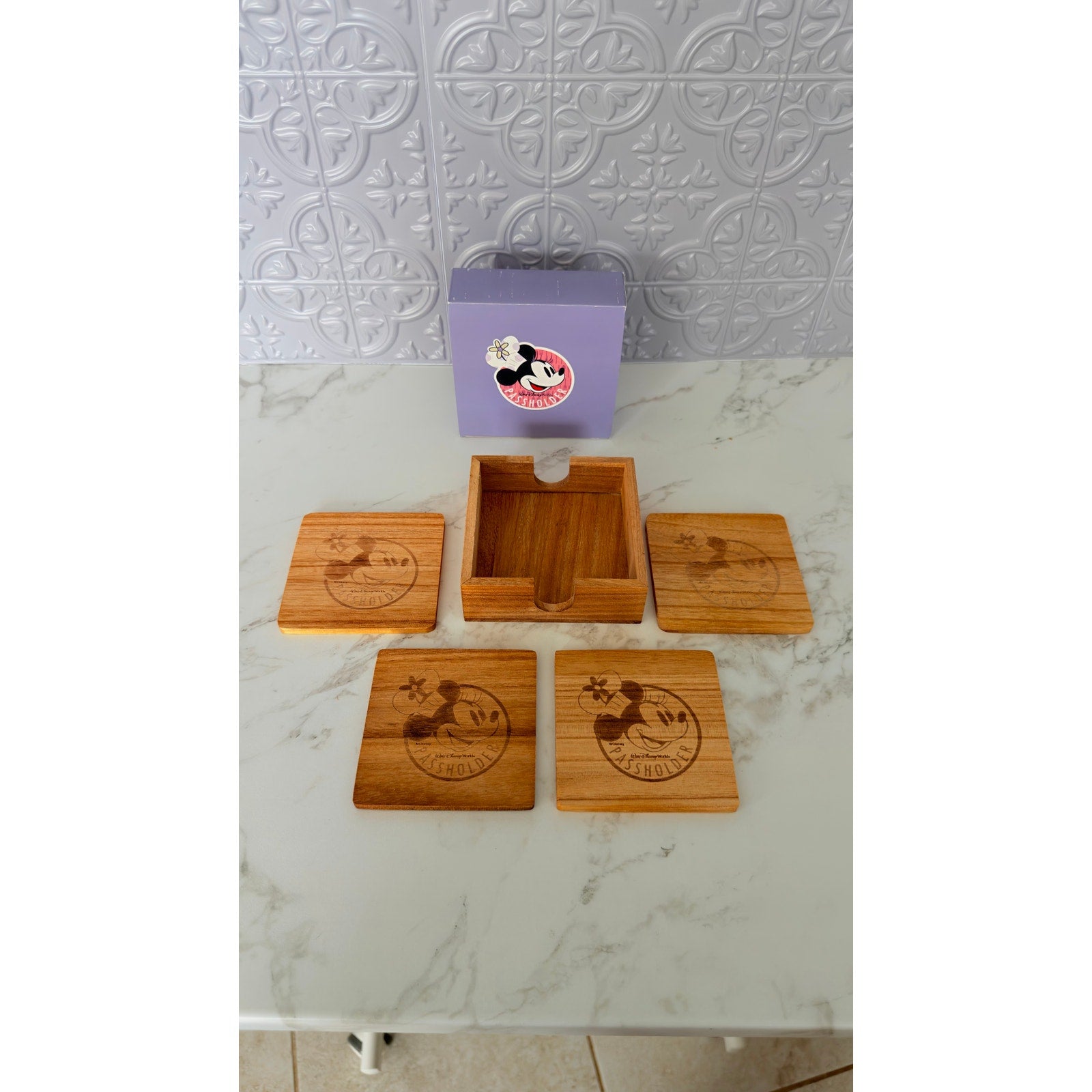 Walt Disney World Passholder 2019Food/Wine Minnie Mouse Wooden Coaster Set NIB
