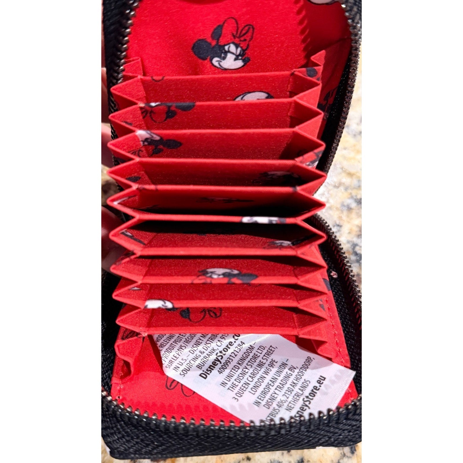 Disney Parks Loungefly Minnie Mouse Accordion Card Holder Wallet NEW