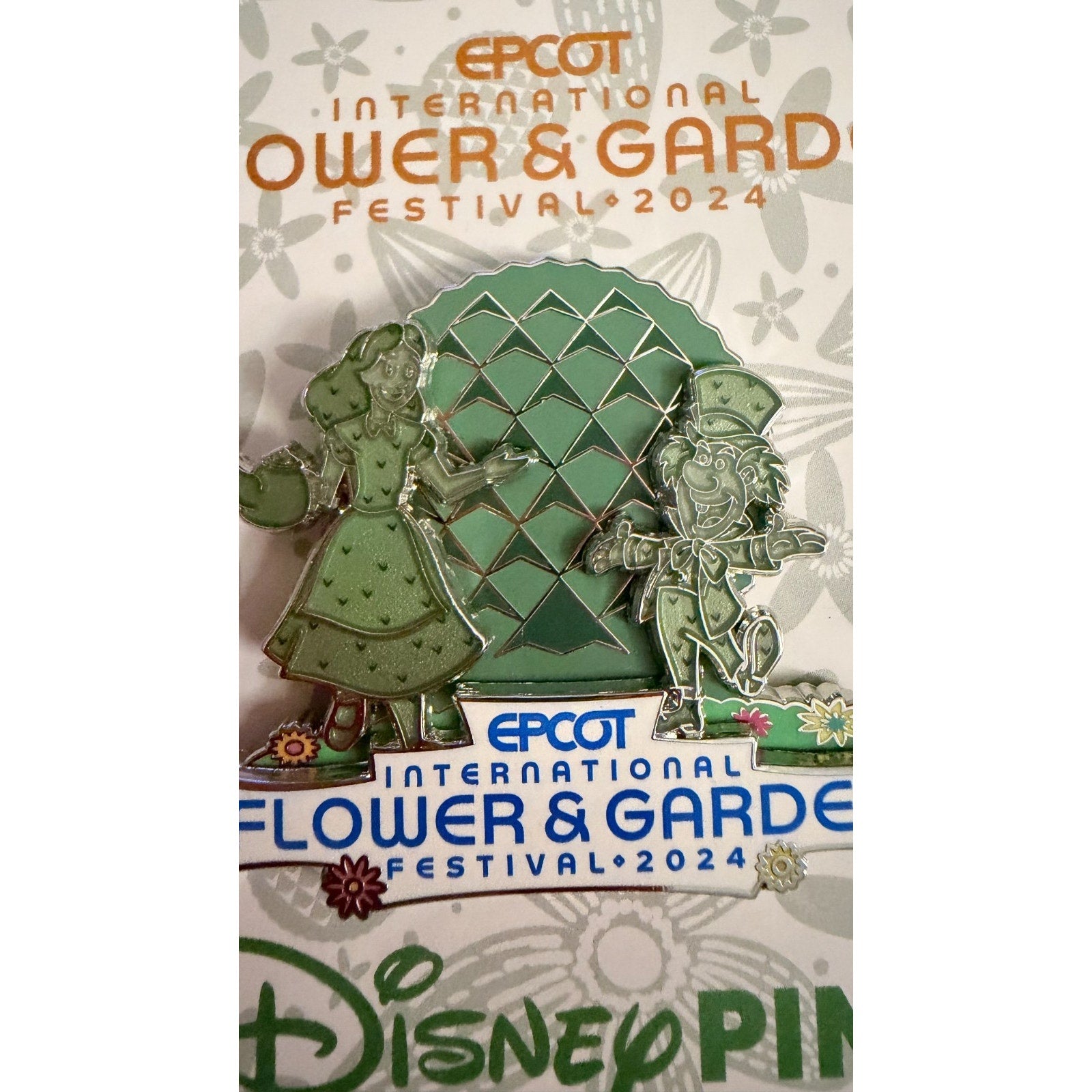 Disney Parks 2024 Epcot Flower & Garden ALICE IN WONDERLAND Topiary Pin NEW