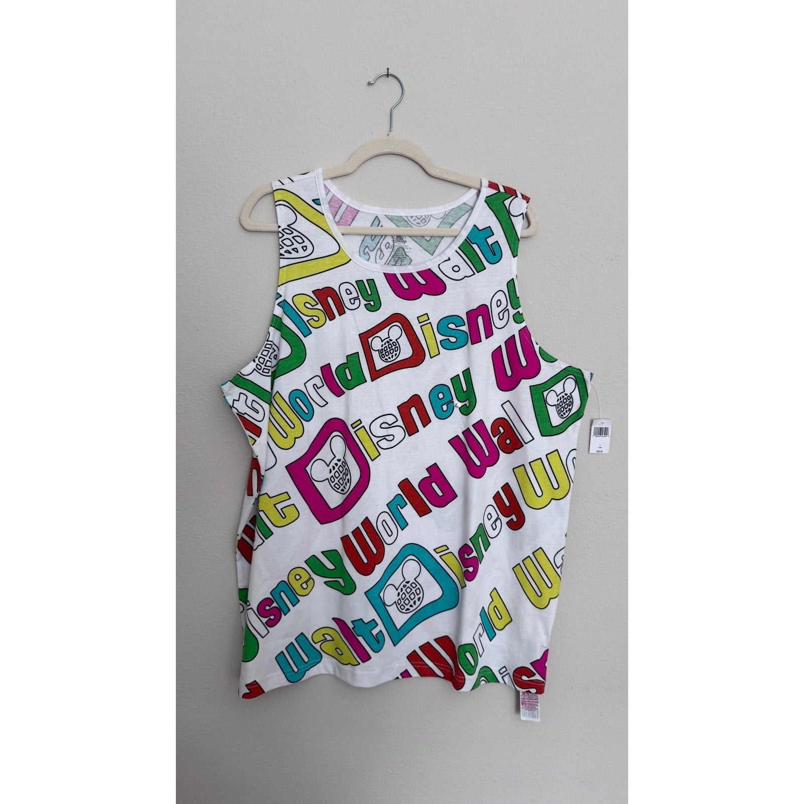 NWT Walt Disney World 1971 Retro collection Tank Top Large