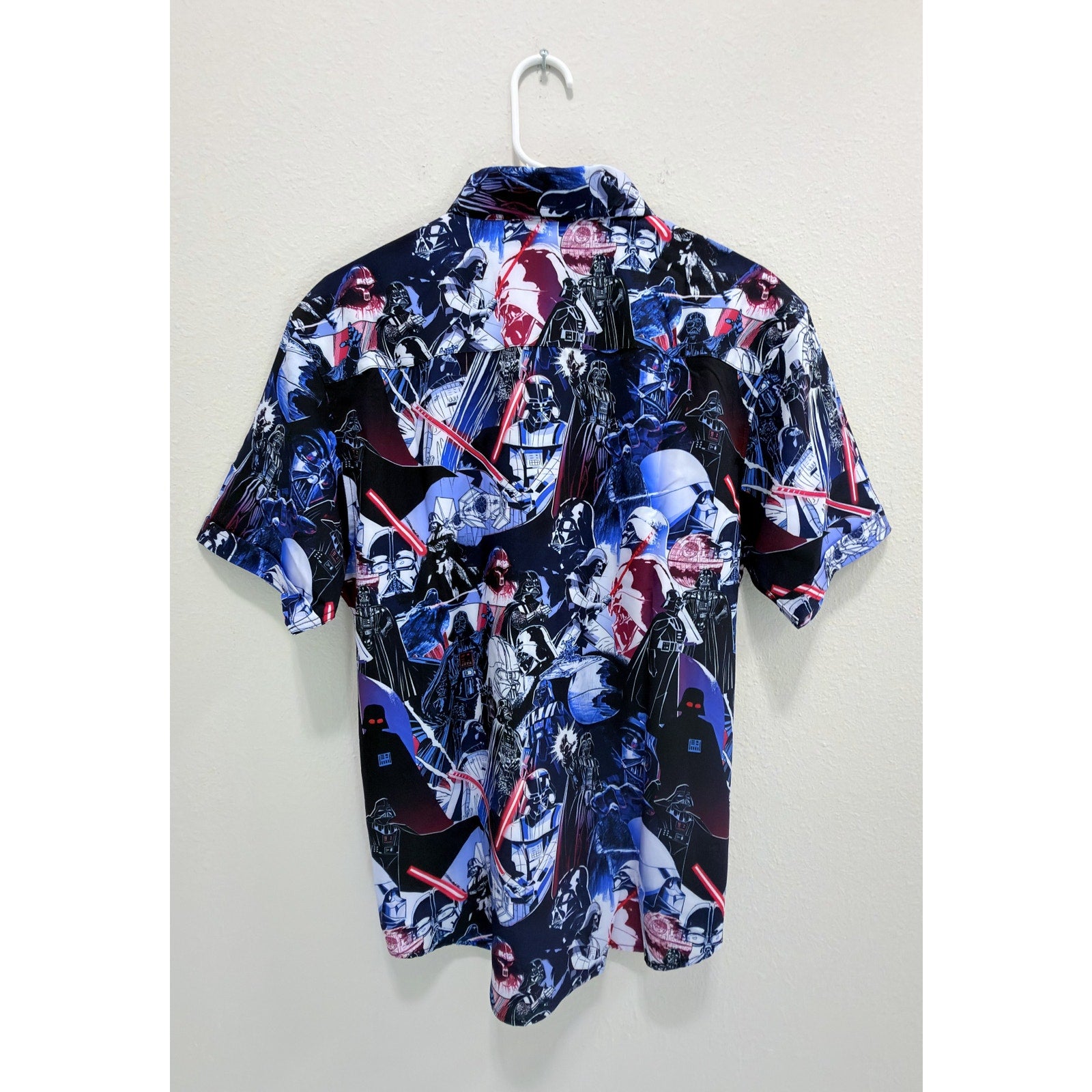 NWT Star Wars RSVLTS "Darth Vader" KUNUFLEX Short Sleeve Shirt - Medium