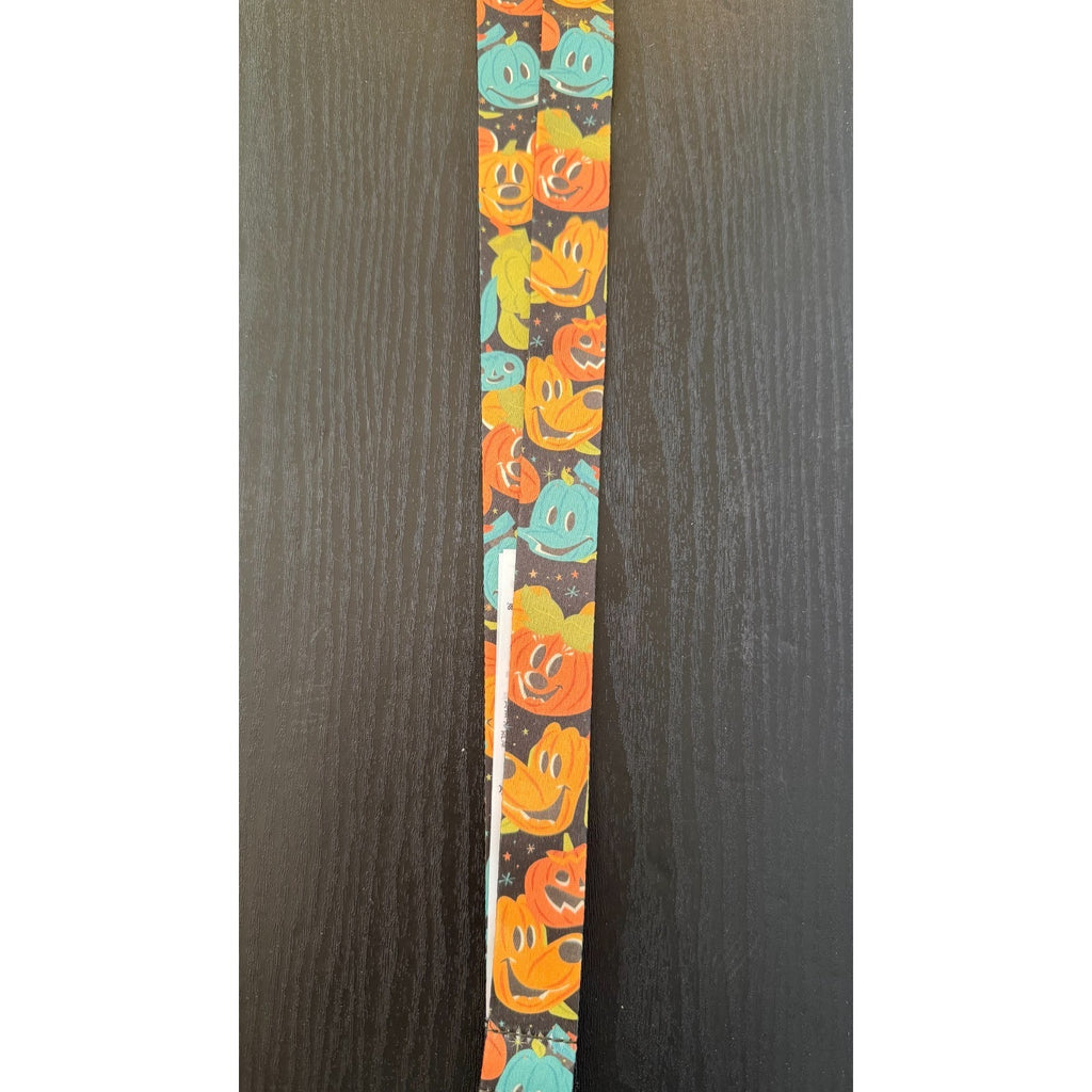 Disney Parks Reversible Pin Trading Lanyard - Halloween Mickey and Friends NEW