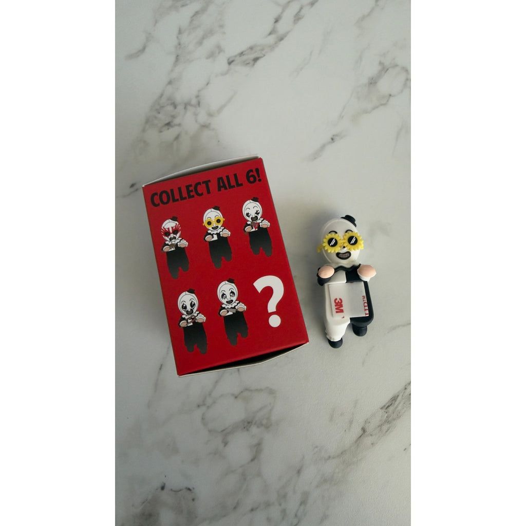 Terrifier 2 x Whatever! Art the Clown Mystery Phone Buddy Sunflower Sunglasses