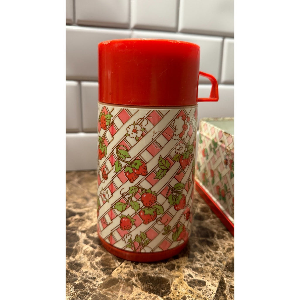 Vintage 1981 Strawberry Shortcake Metal Lunch Box & Thermos Set
