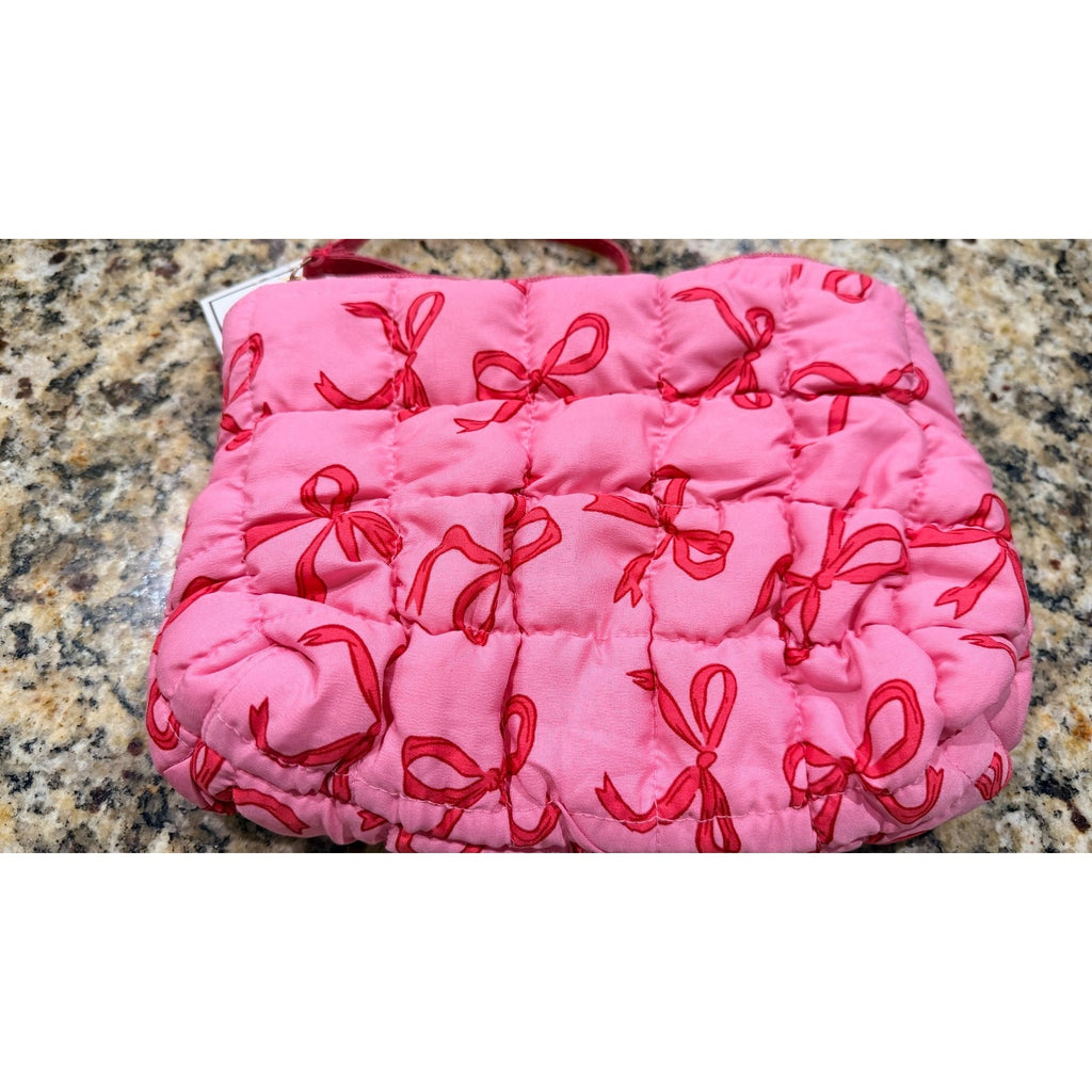 NWT Pink Bow Quilted Wristlet Bag