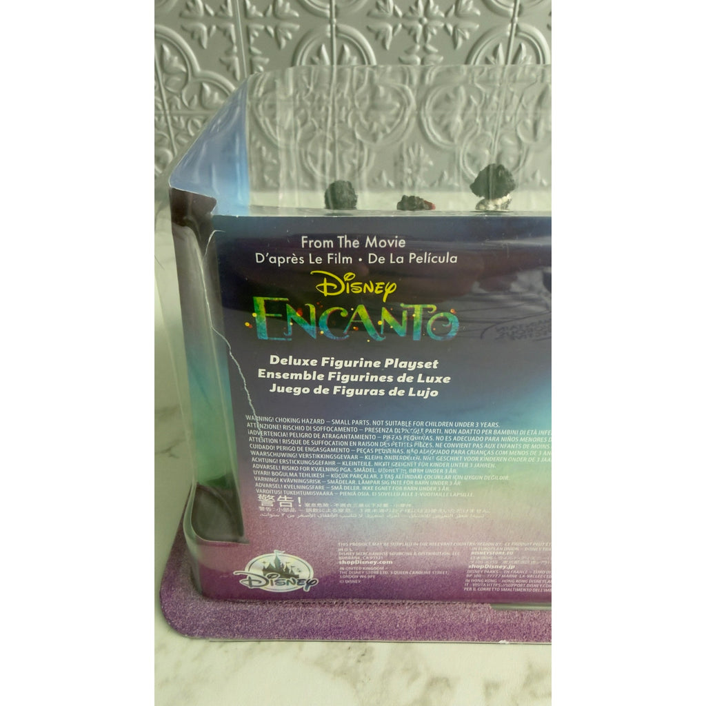 Disney Encanto Deluxe Figurine Playset 9 Piece Figure Set NIB