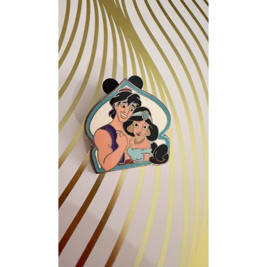 Disney Parks 2013 Aladdin & Jasmine Couple Mystery Pin