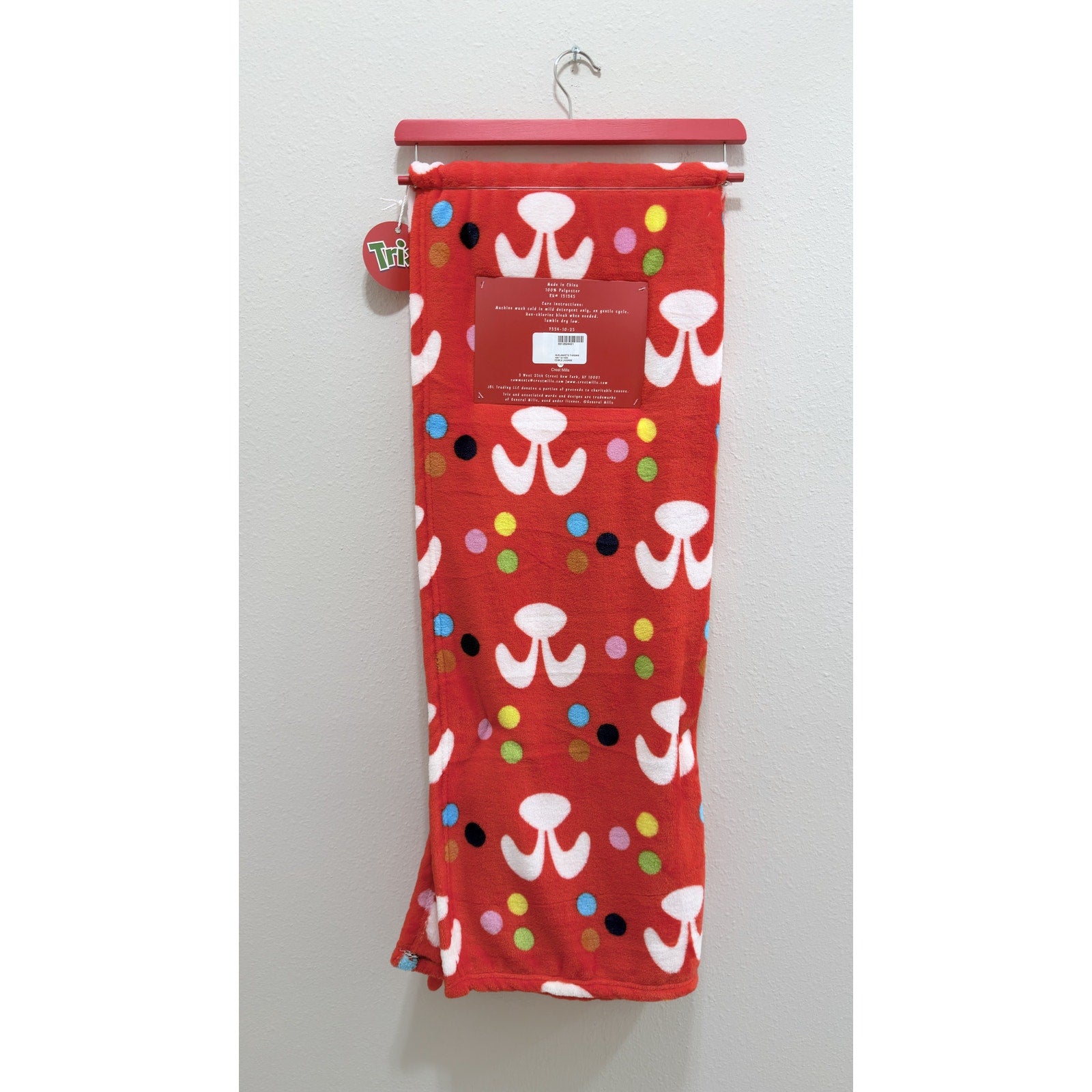 Trix Retro Cereal Box Oversized Plush Fleece Throw Blanket 60x70 NEW