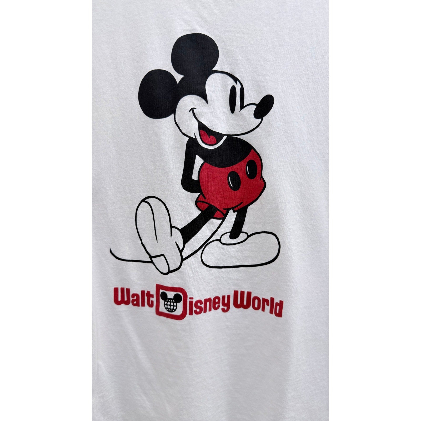 Walt Disney World Mickey Mouse Vintage Graphic Sleeveless Shirt Large NWT