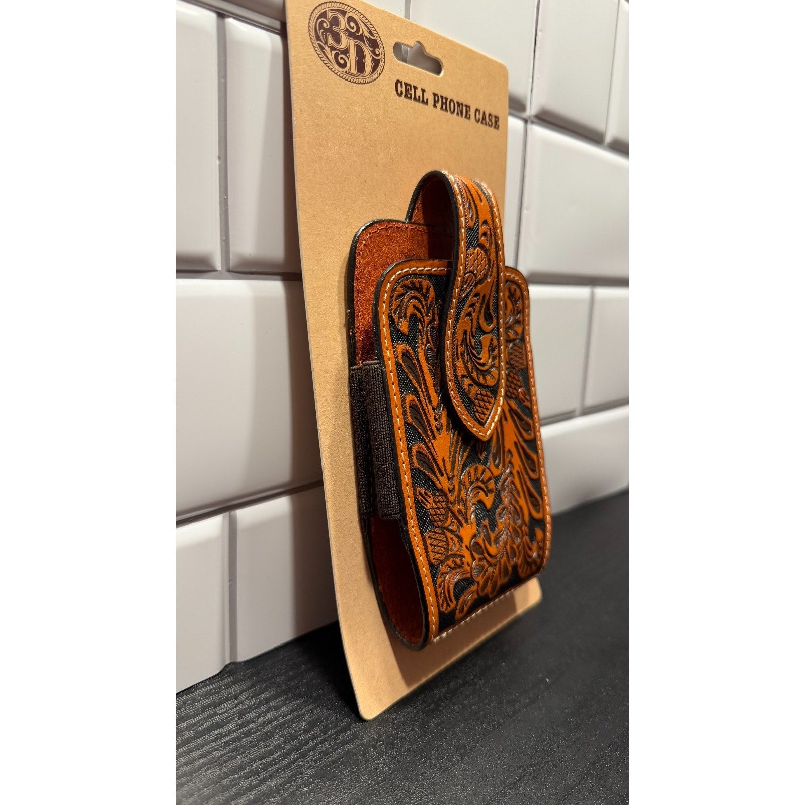 3D Belt Co® Natural Acorn Hand-Tooled Leather Smartphone Case - NEW