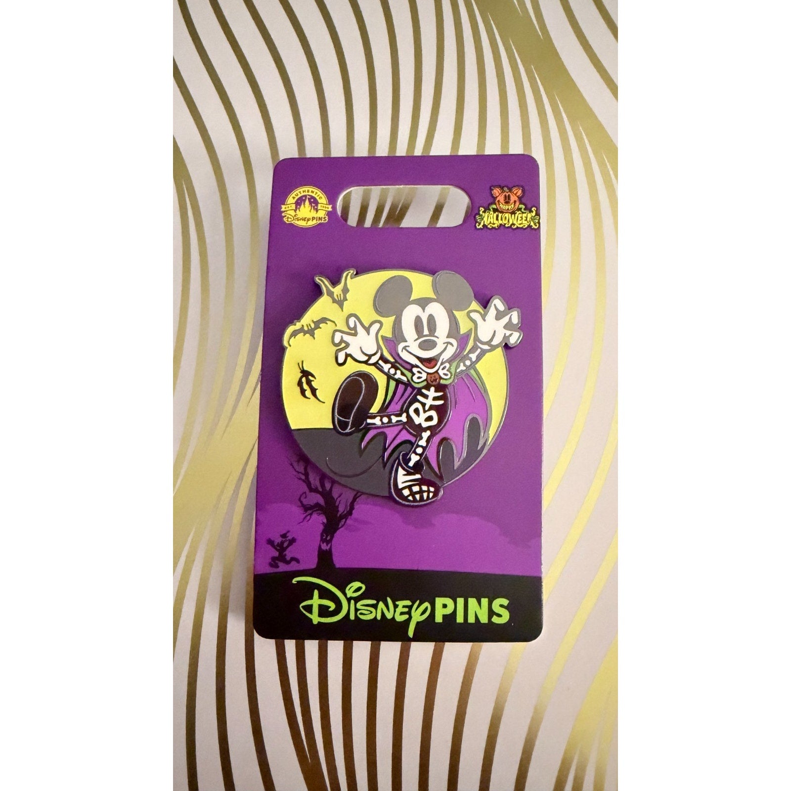 Disney Parks 2024 Happy Halloween Mickey Mouse Skeleton Costume Pin - NEW
