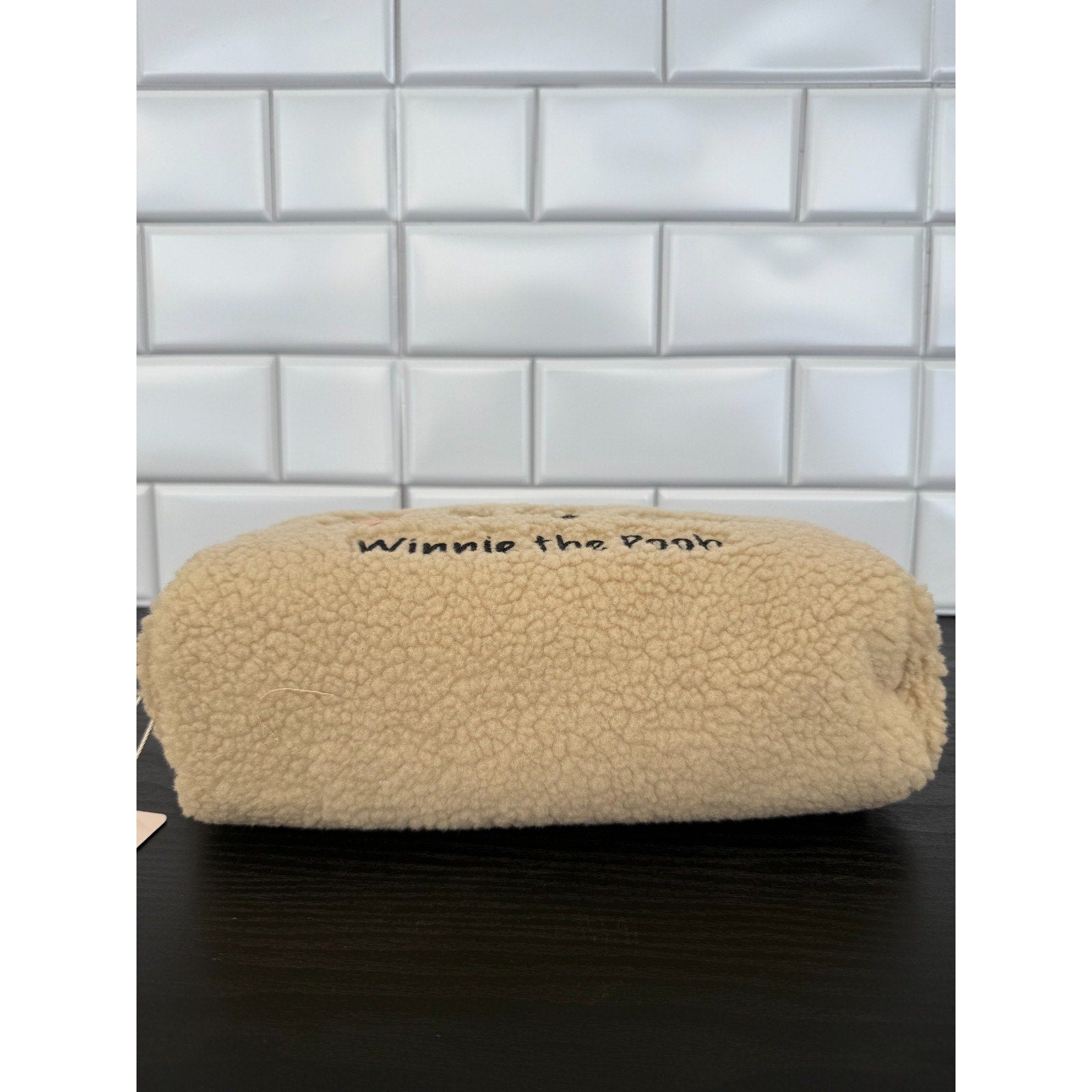 Primark Disney Winnie the Pooh Borg Makeup Bag Honey Pot Charm NWT