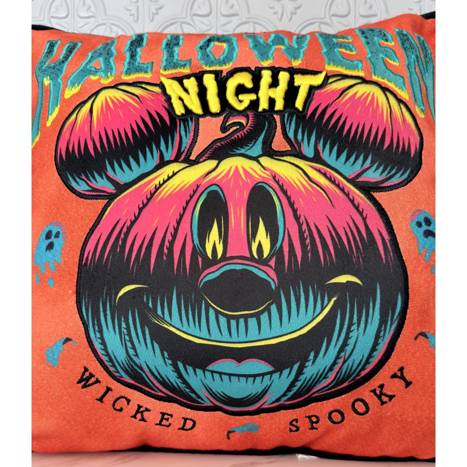 Disney Parks Halloween 2023 Mickey Pumpkin Jack-O'-Lantern Throw Pillow 17" NEW