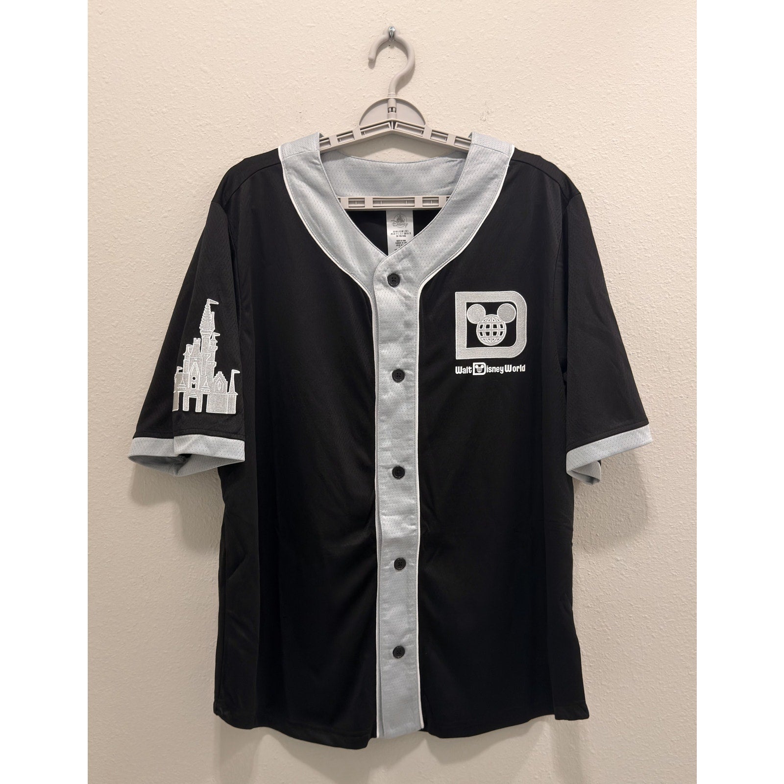 Disney Parks Walt Disney World "71" Castle Baseball Jersey Adult Large NWT