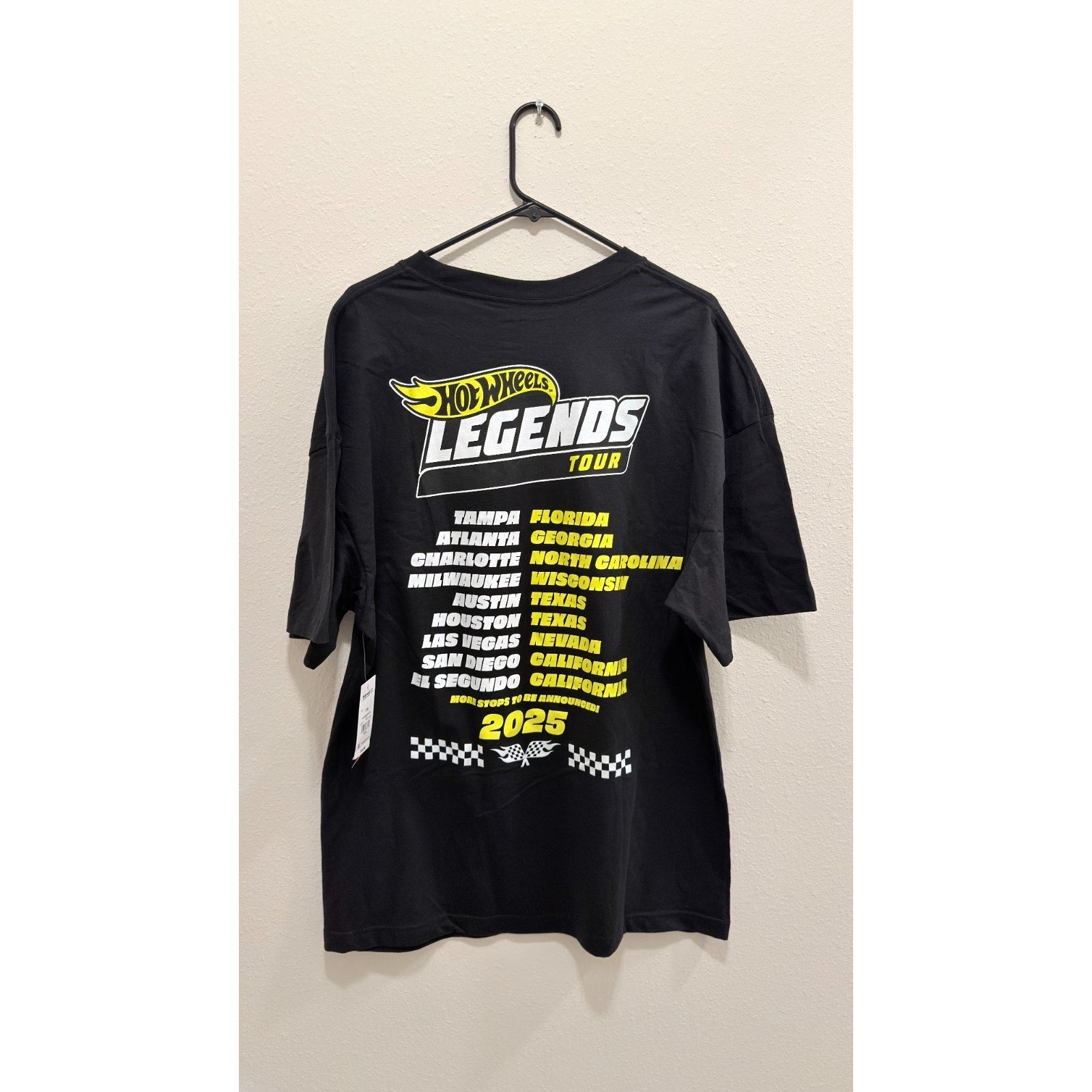 Hot Wheels Legends Tour 2025 T-Shirt - Men's XL - NWT