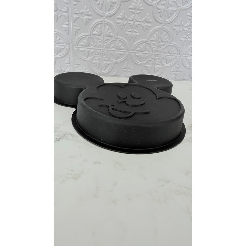 Disney Parks Mousewares Mickey Mouse Silicone Cake Mold Pan NWOT