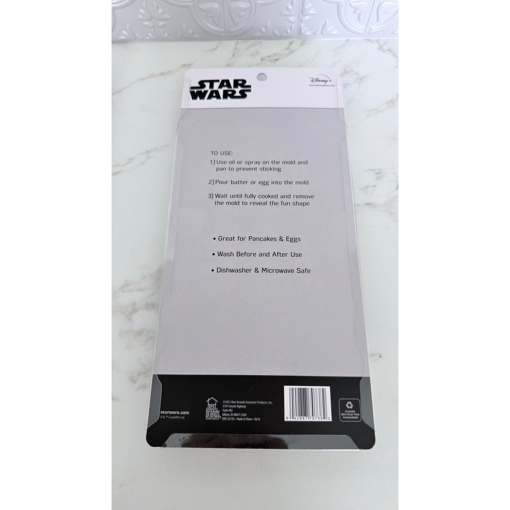 NEW Star Wars The Mandalorian 2pc Silicone Breakfast Mold Rings - Grogu & Frog
