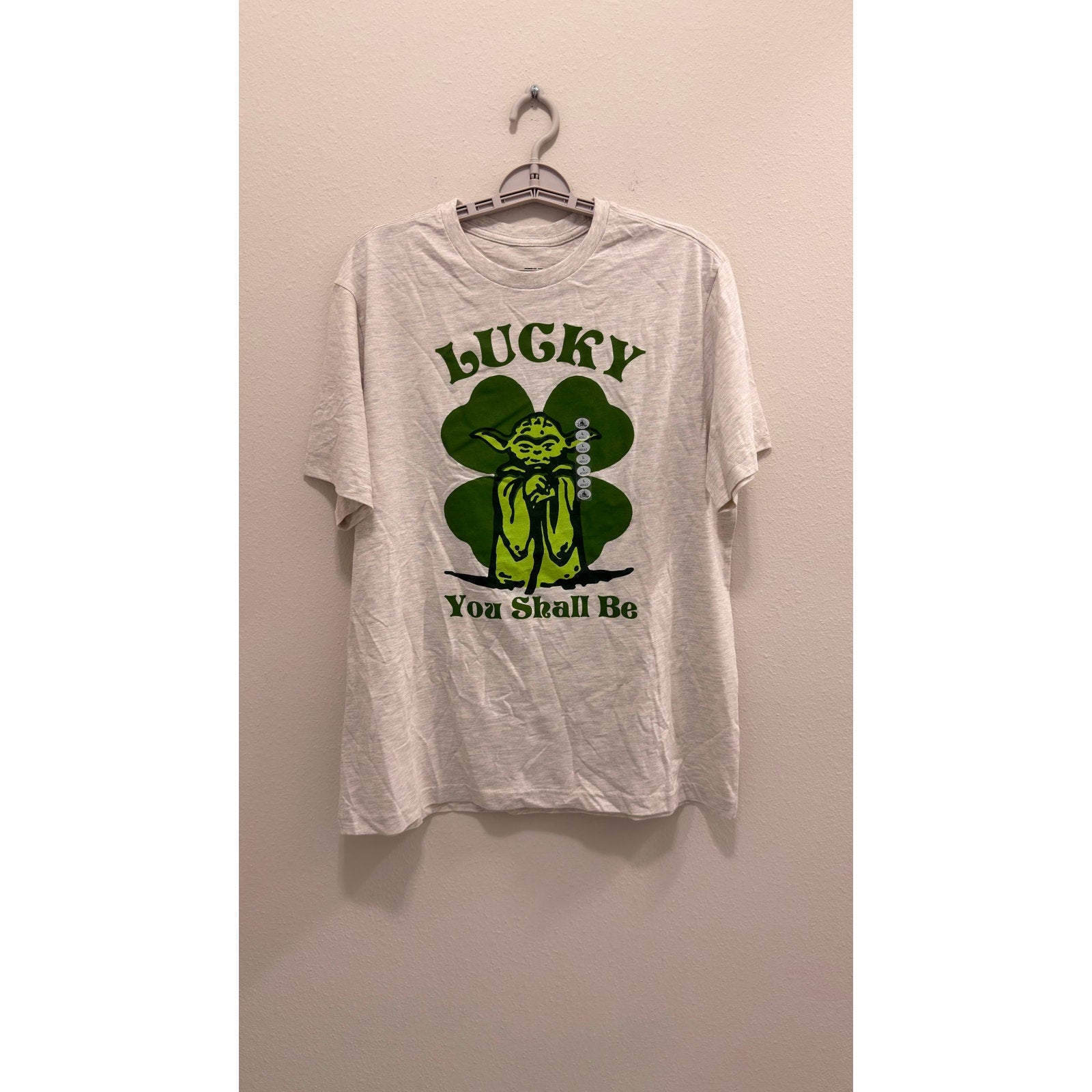 Disney Parks Yoda St. Patrick’s Day "Lucky You Shall Be" T-Shirt Adult Large NWT