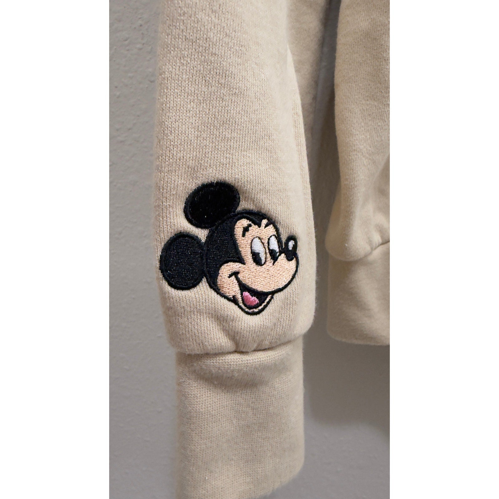 Disney Parks Mickey Mouse Peace Sign Beige Crewneck Sweatshirt Adult Large