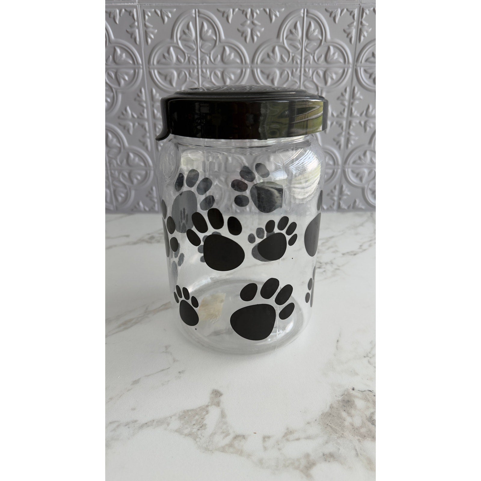 Snapware Paw Print Pet Treat Canister Jar 64oz Plastic Airtight Flip Top Lid
