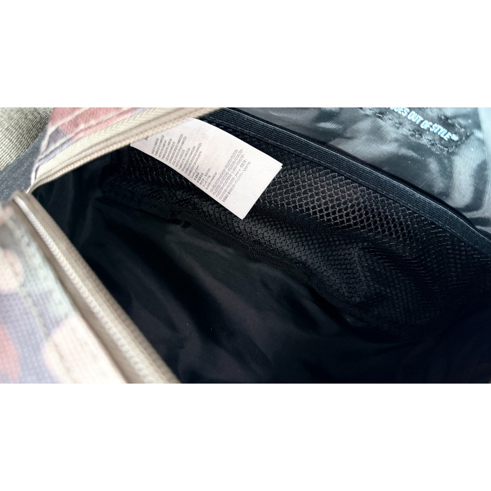Levi Strauss Camo Toiletry Kit / Dopp Bag | Travel Carrying Strap NWT