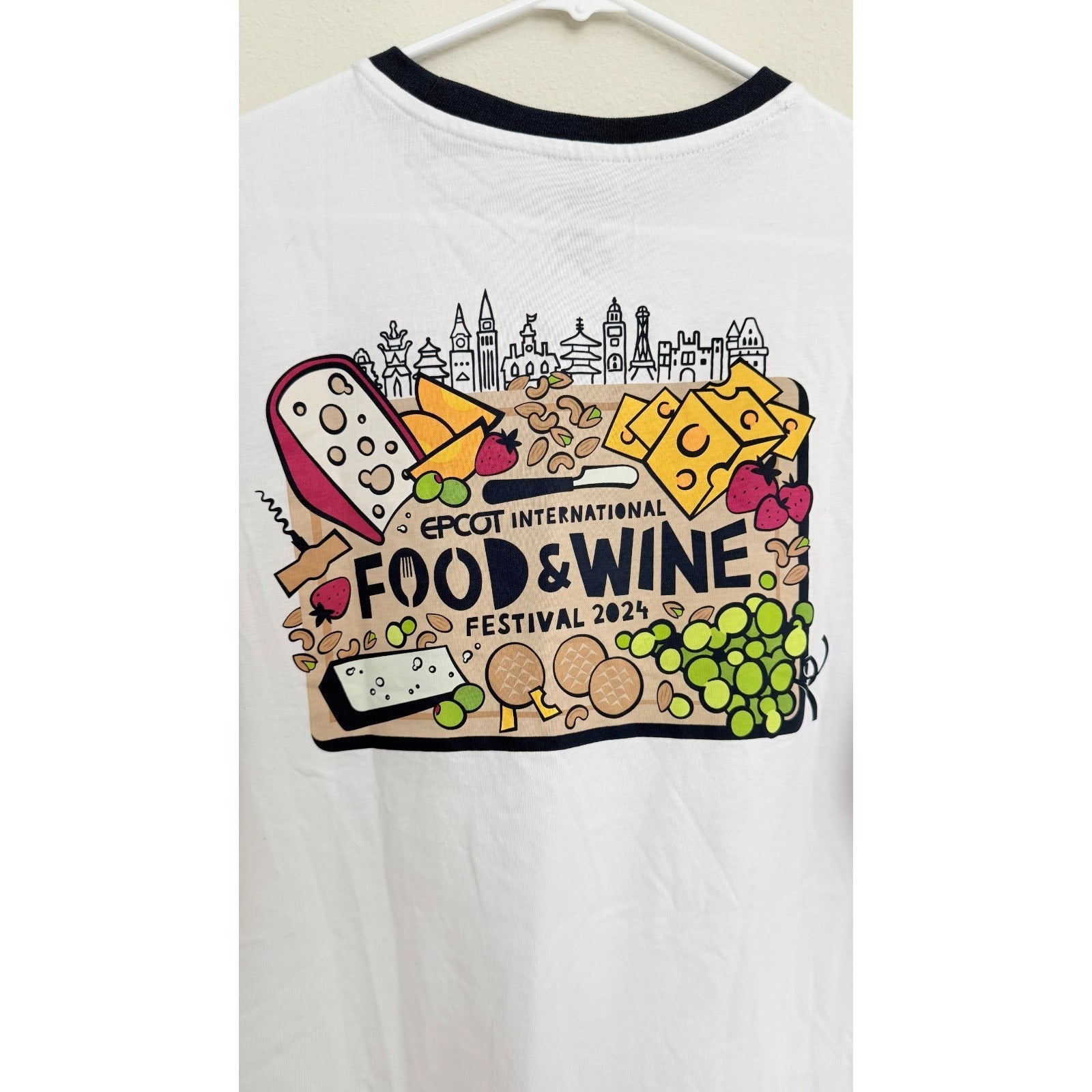 Disney Parks 2024 Epcot's Food & Wine Festival Logo T-Shirt NEW Size L